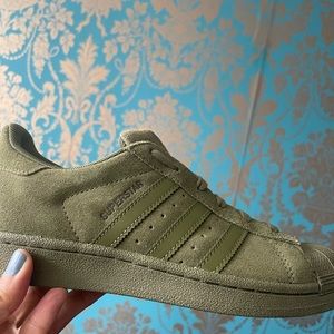 Adidas Superstar - Olive - Brand New